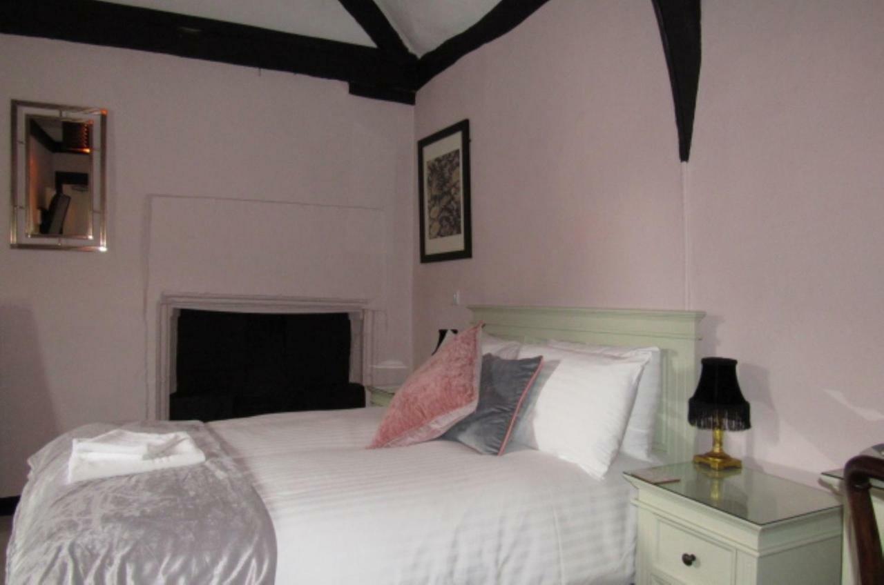 The Old Vicarage & Restaurant 5*
